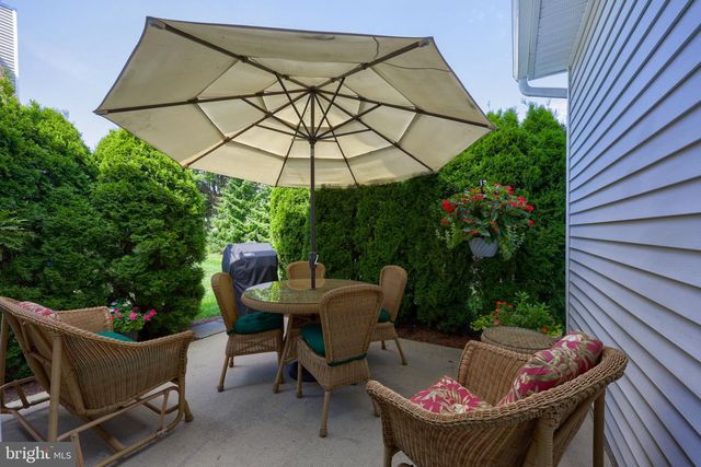 1624 PARVIN RD, Lancaster, PA 17601