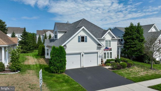 1624 PARVIN RD, Lancaster, PA 17601