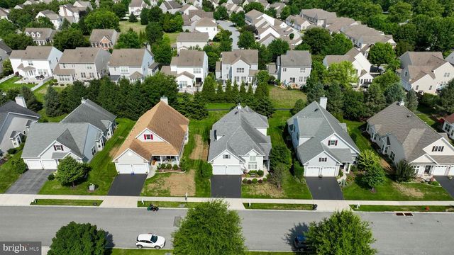 1624 PARVIN RD, Lancaster, PA 17601