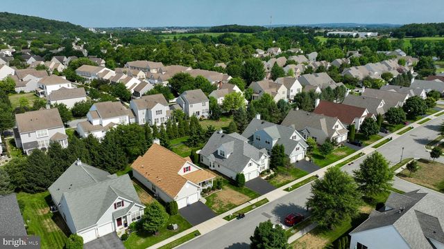 1624 PARVIN RD, Lancaster, PA 17601