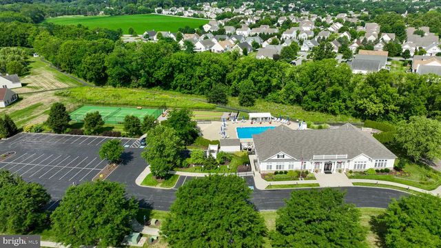 1624 PARVIN RD, Lancaster, PA 17601