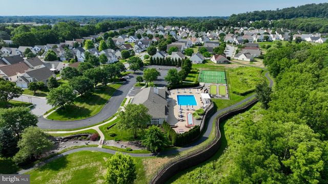 1624 PARVIN RD, Lancaster, PA 17601