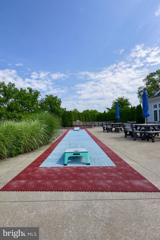 1624 PARVIN RD, Lancaster, PA 17601