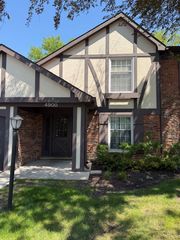 4900 Kimball Hill Drive A2, Rolling Meadows, IL 60008