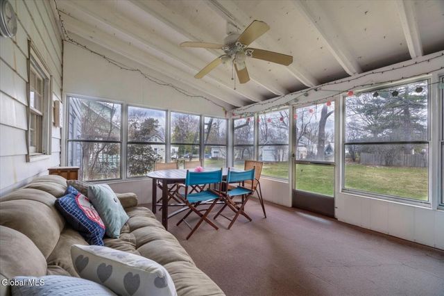 1423 Belmont Avenue, Schenectady, NY 12308