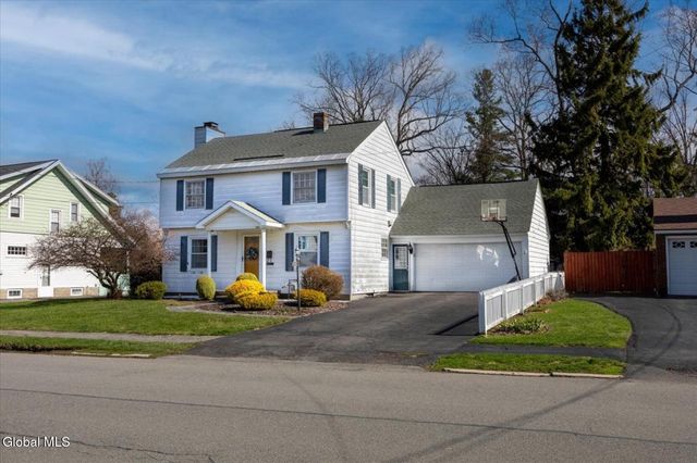 1423 Belmont Avenue, Schenectady, NY 12308