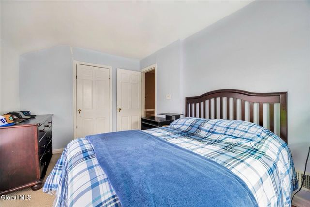 1423 Belmont Avenue, Schenectady, NY 12308
