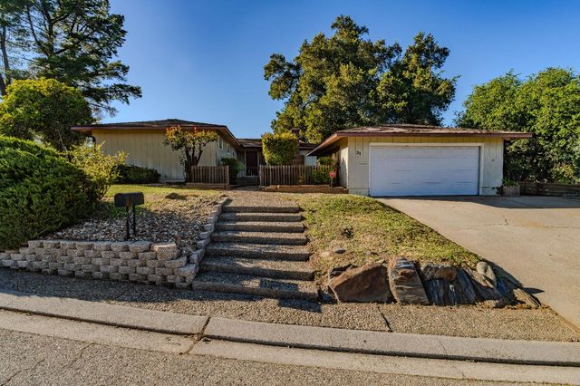 31 S Pioneer Cir, Jackson, CA 95642
