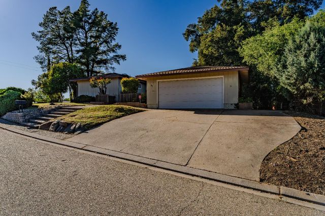 31 S Pioneer Cir, Jackson, CA 95642