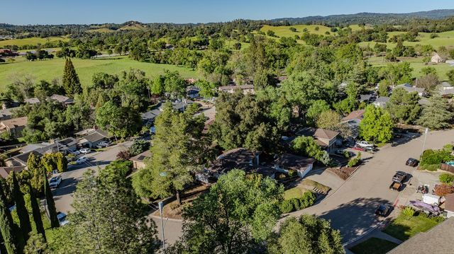 31 S Pioneer Cir, Jackson, CA 95642
