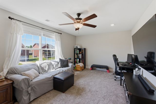 767 Banister Dr, Clarksville, TN 37042