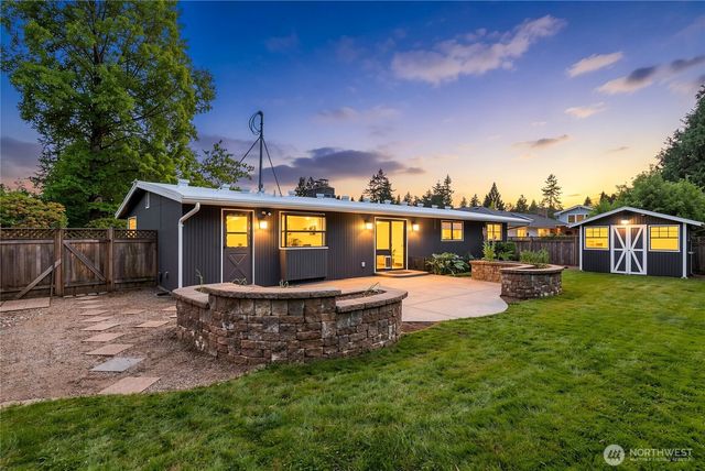 4215 189th Place SW, Lynnwood, WA 98036