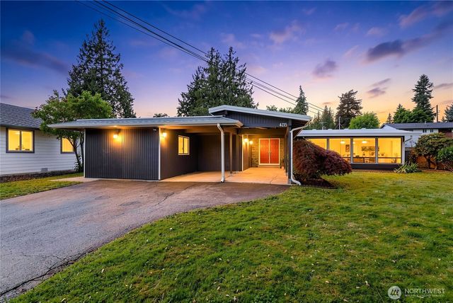 4215 189th Place SW, Lynnwood, WA 98036