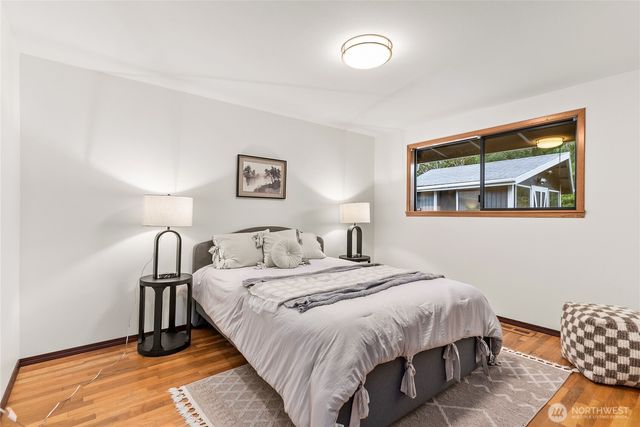 4215 189th Place SW, Lynnwood, WA 98036