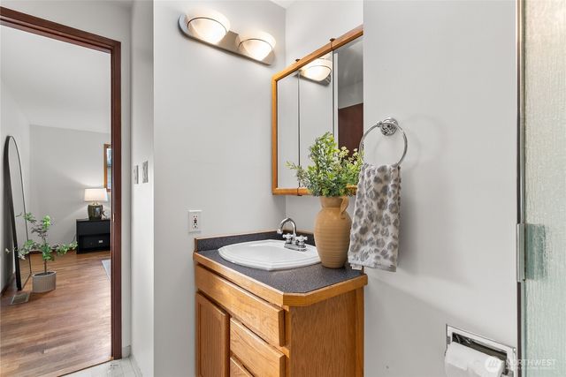 4215 189th Place SW, Lynnwood, WA 98036