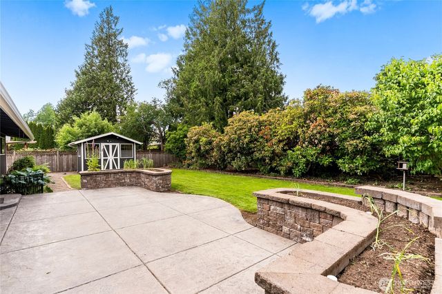 4215 189th Place SW, Lynnwood, WA 98036