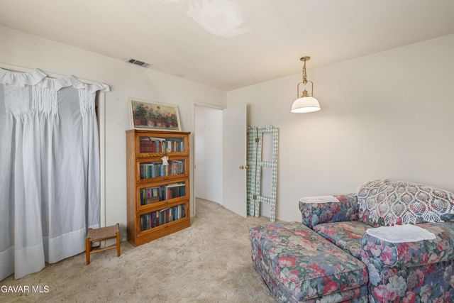 5127 W Avenue L12, Quartz Hill, CA 93536