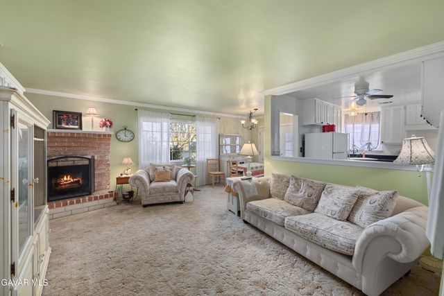 5127 W Avenue L12, Quartz Hill, CA 93536