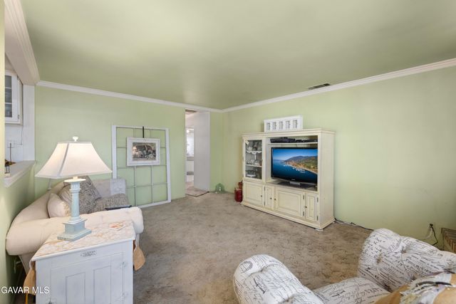 5127 W Avenue L12, Quartz Hill, CA 93536