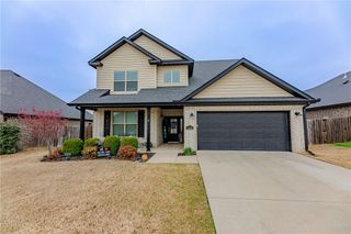 4008 SW Hollyhock Street, Bentonville, AR 72713
