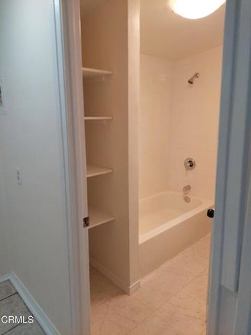 830 N Humphreys Avenue, East Los Angeles, CA 90022