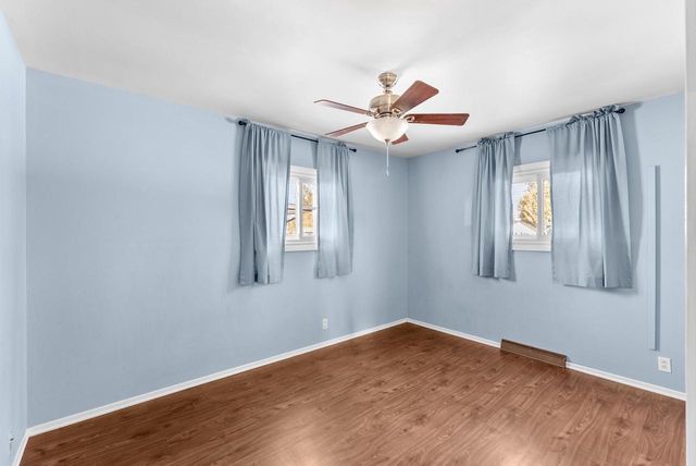 1433 N 23rd STREET, Manitowoc, WI 54220