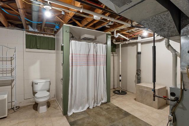 1433 N 23rd STREET, Manitowoc, WI 54220