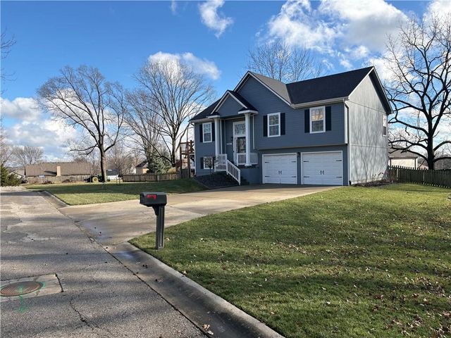 1302 Rice Street, Pleasant Hill, MO 64080