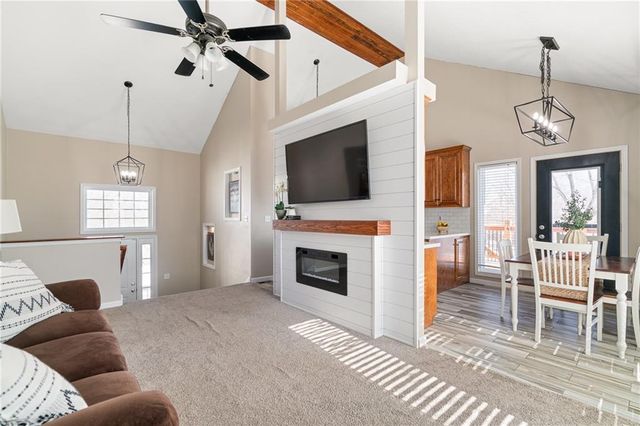 1302 Rice Street, Pleasant Hill, MO 64080