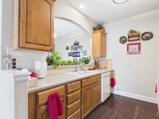 5775 29th St 1001, Greeley, CO 80634
