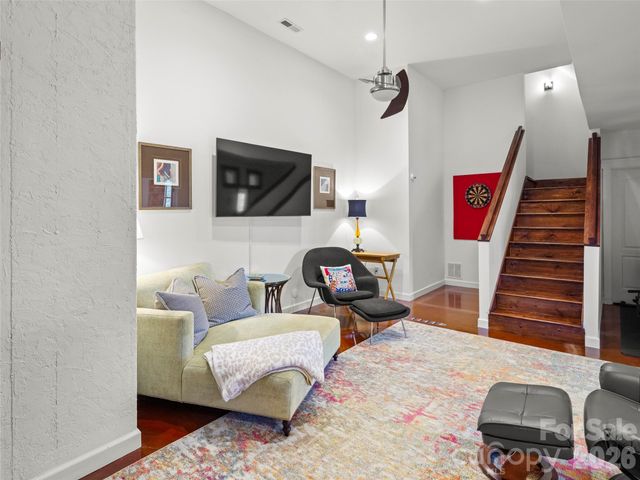 9 Stegall Lane, Asheville, NC 28805