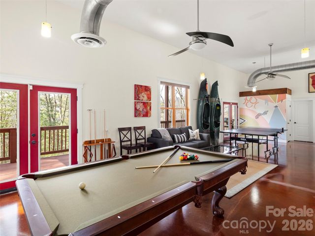 9 Stegall Lane, Asheville, NC 28805