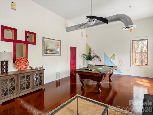 9 Stegall Lane, Asheville, NC 28805