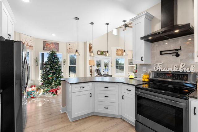 5650 Sledge Rd, Christiana, TN 37037