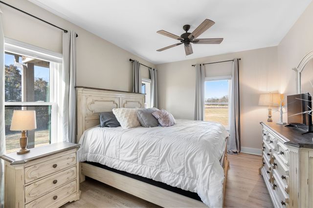 5650 Sledge Rd, Christiana, TN 37037