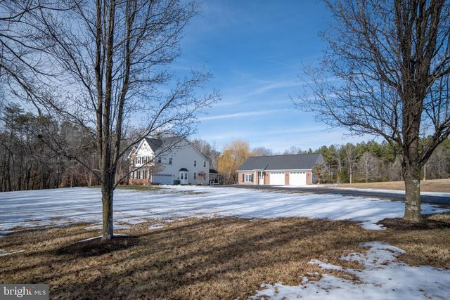 24 GIBSON DR, Fredericksburg, VA 22406