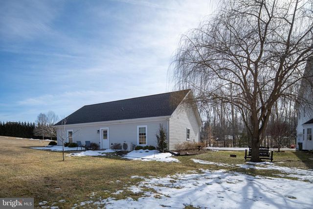 24 GIBSON DR, Fredericksburg, VA 22406