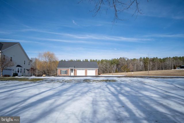 24 GIBSON DR, Fredericksburg, VA 22406