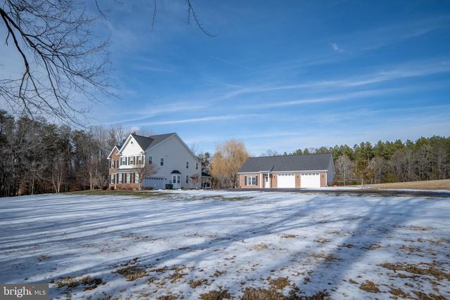 24 GIBSON DR, Fredericksburg, VA 22406