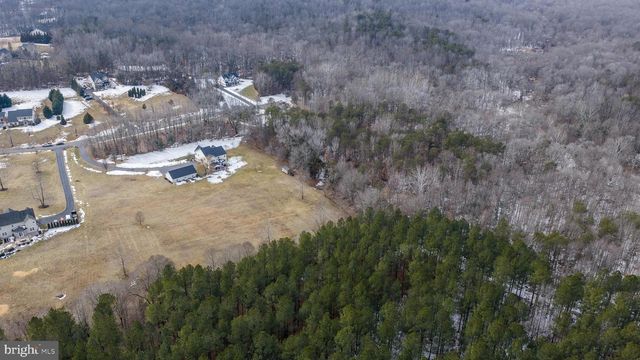 24 GIBSON DR, Fredericksburg, VA 22406