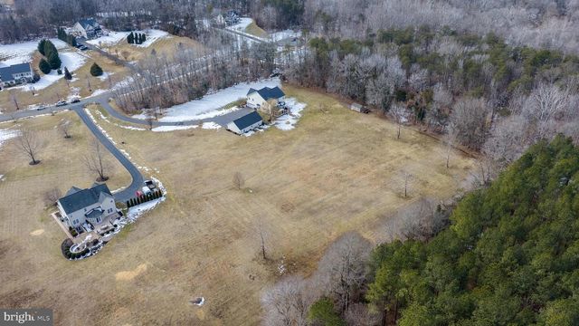 24 GIBSON DR, Fredericksburg, VA 22406