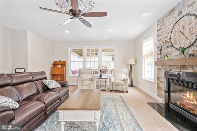 24 GIBSON DR, Fredericksburg, VA 22406