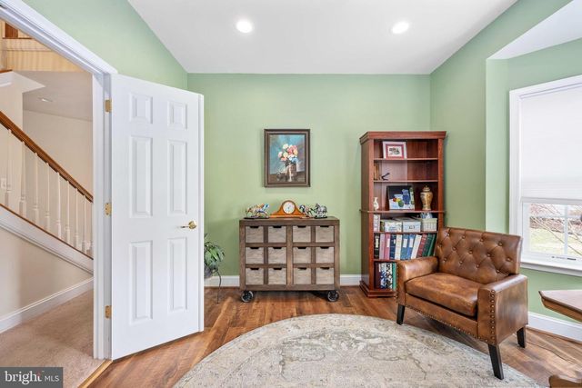 24 GIBSON DR, Fredericksburg, VA 22406