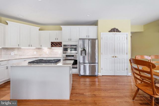 24 GIBSON DR, Fredericksburg, VA 22406