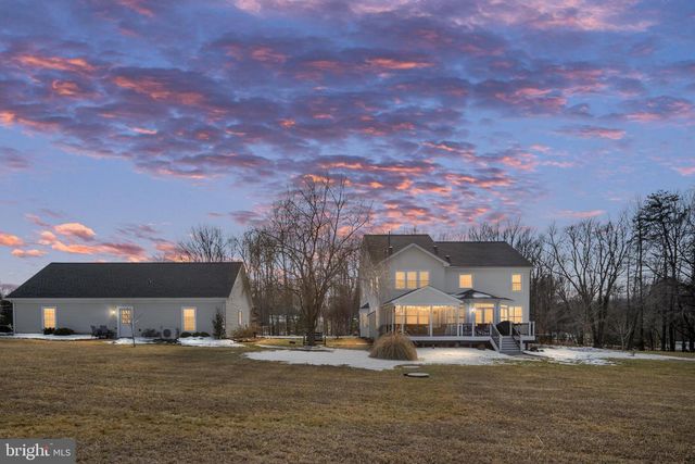 24 GIBSON DR, Fredericksburg, VA 22406