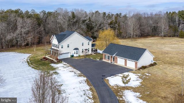 24 GIBSON DR, Fredericksburg, VA 22406