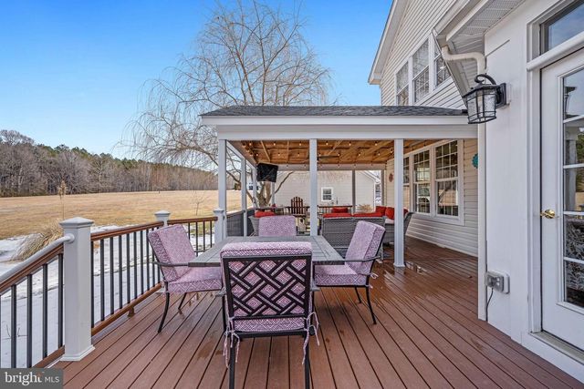 24 GIBSON DR, Fredericksburg, VA 22406