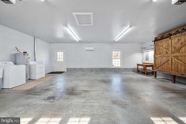 24 GIBSON DR, Fredericksburg, VA 22406