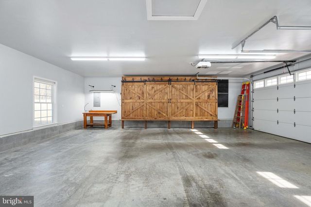 24 GIBSON DR, Fredericksburg, VA 22406