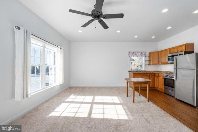 24 GIBSON DR, Fredericksburg, VA 22406